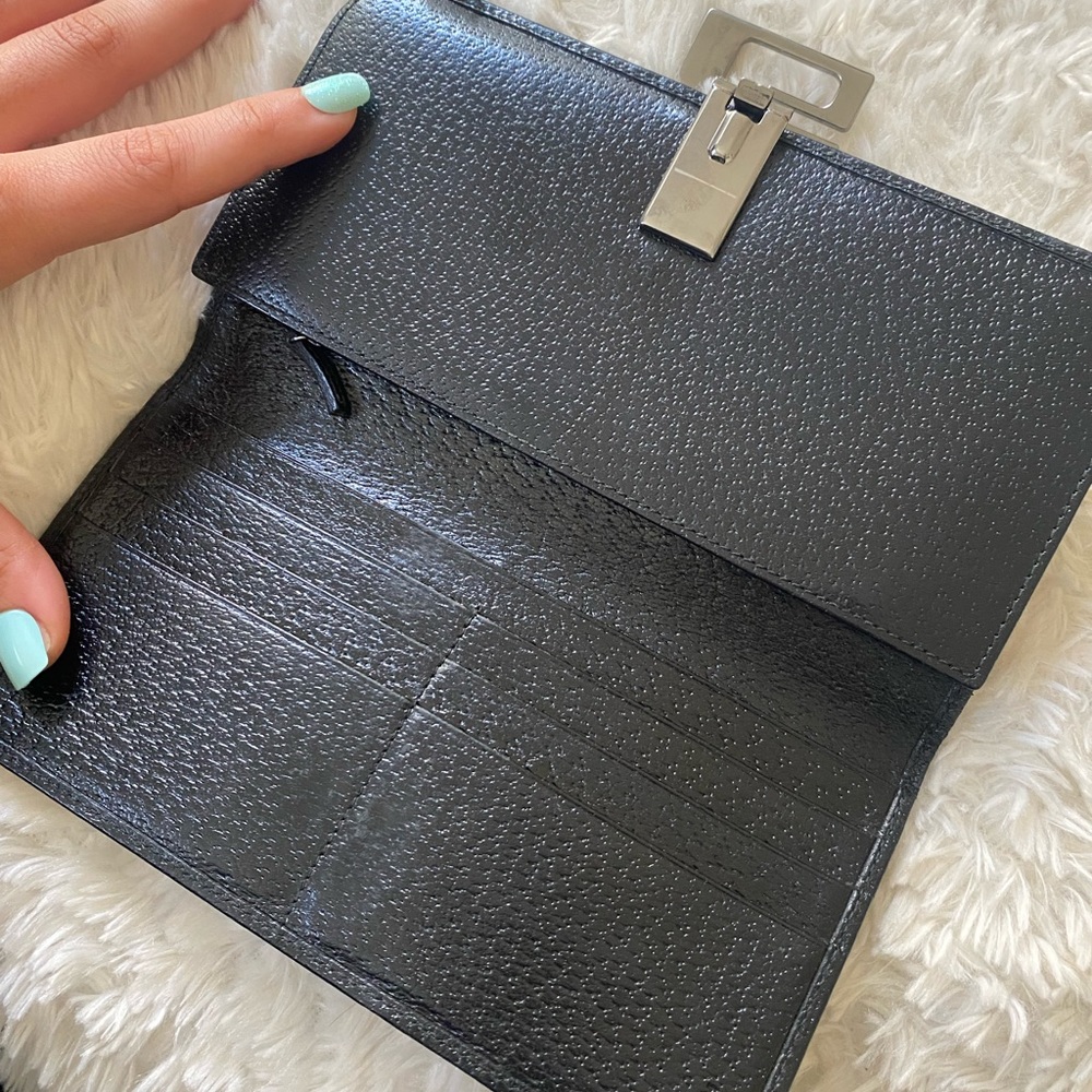 Gucci Wallet - Picture 2 of 7